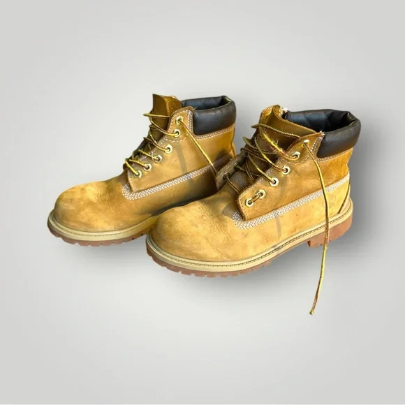 Timberland NUBUCK Boots - Picture 4 of 13